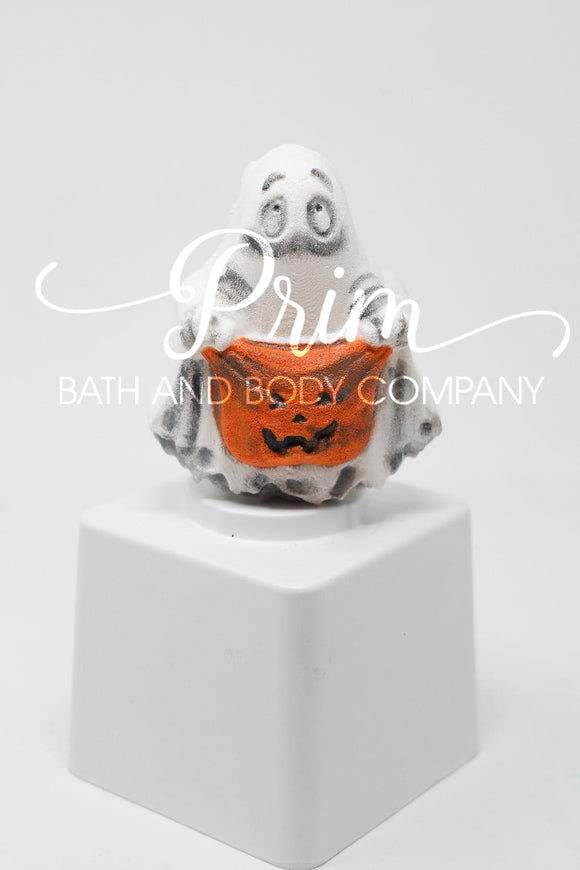 Trick or Treat Ghost Bath Bomb - Randomly Scented
