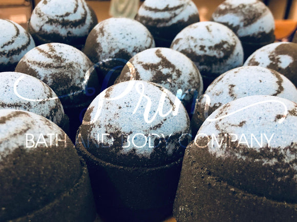 Black Lagoon Bath Bomb